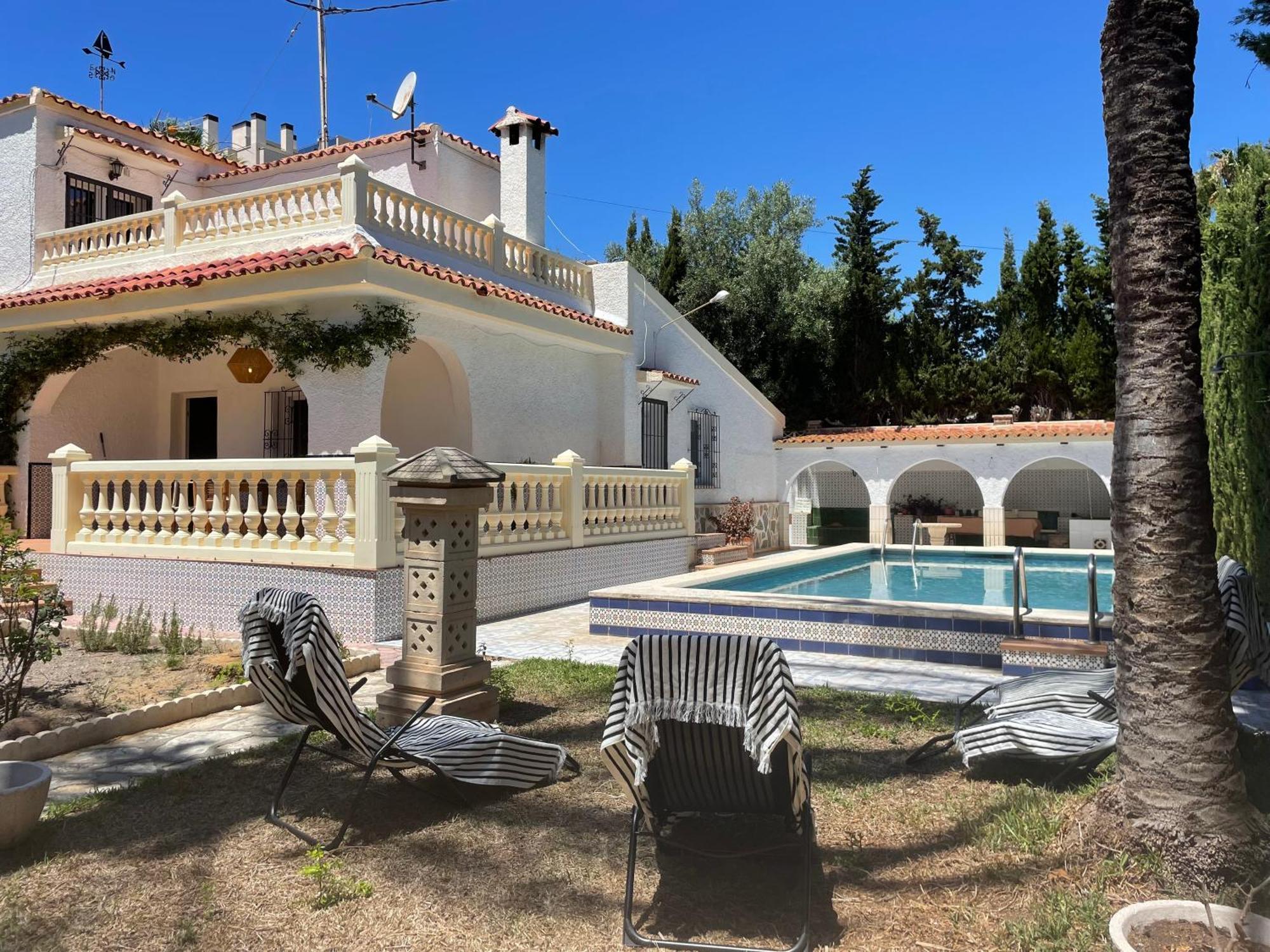 Villa Con Piscina A 5 Min A Pie De La Playa Y Pau5 El Campello Exterior foto